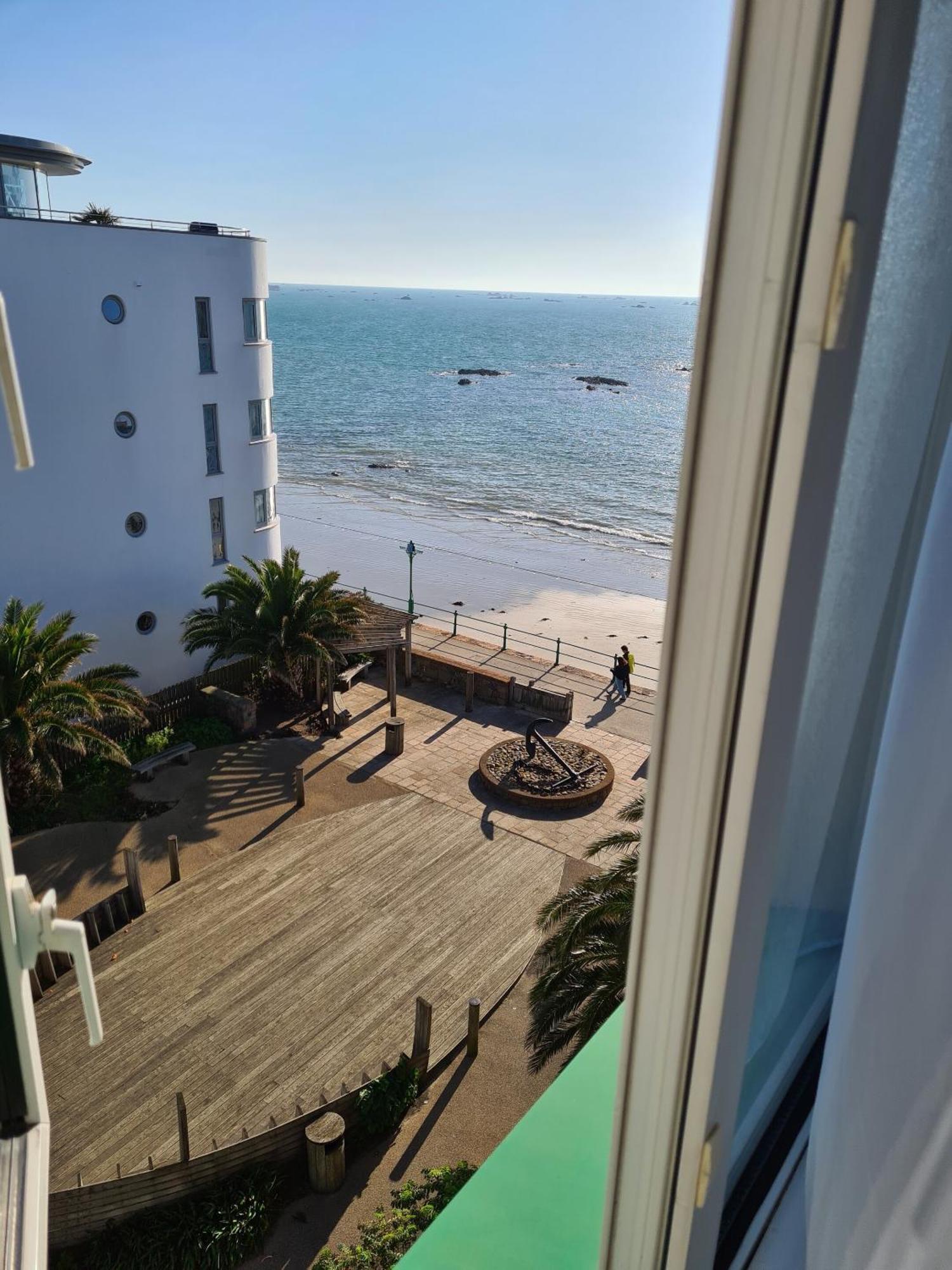 Marina Metro Hotel Saint Helier Jersey Exterior foto
